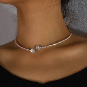 Women's Heart-Shaped Zircon Necklace - Luxury Rhinestone Collar Pendant Jewelry